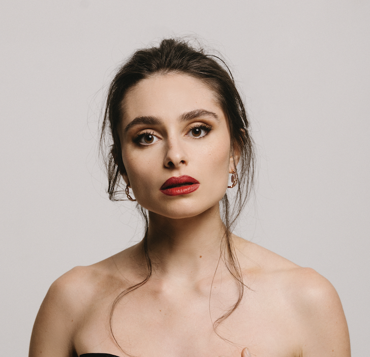 Esther Abrami